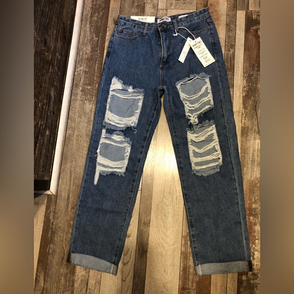 Skinny fries  boyfriend distressed jeans size 9